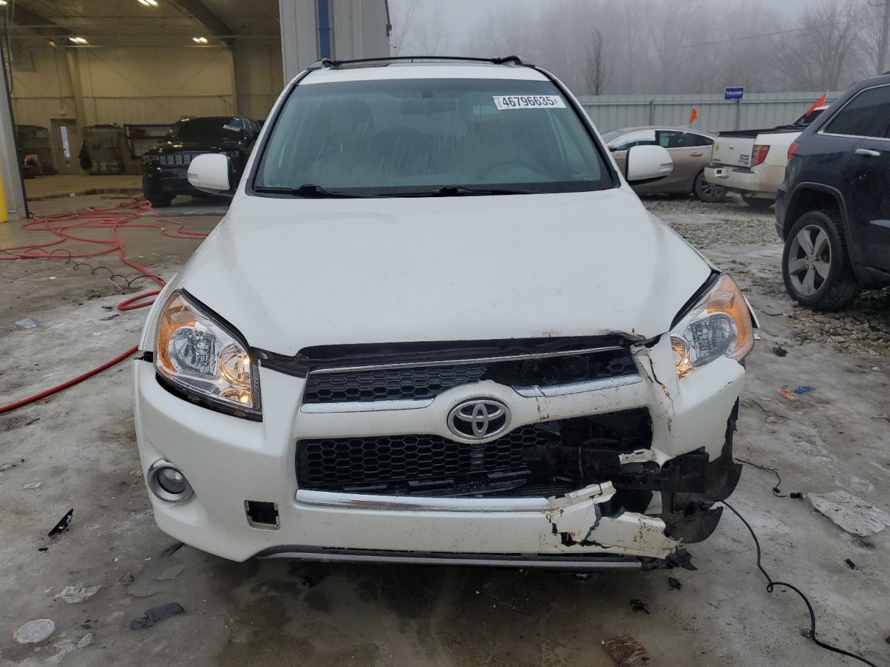 2011 TOYOTA RAV4 LIMIT - Фото 5