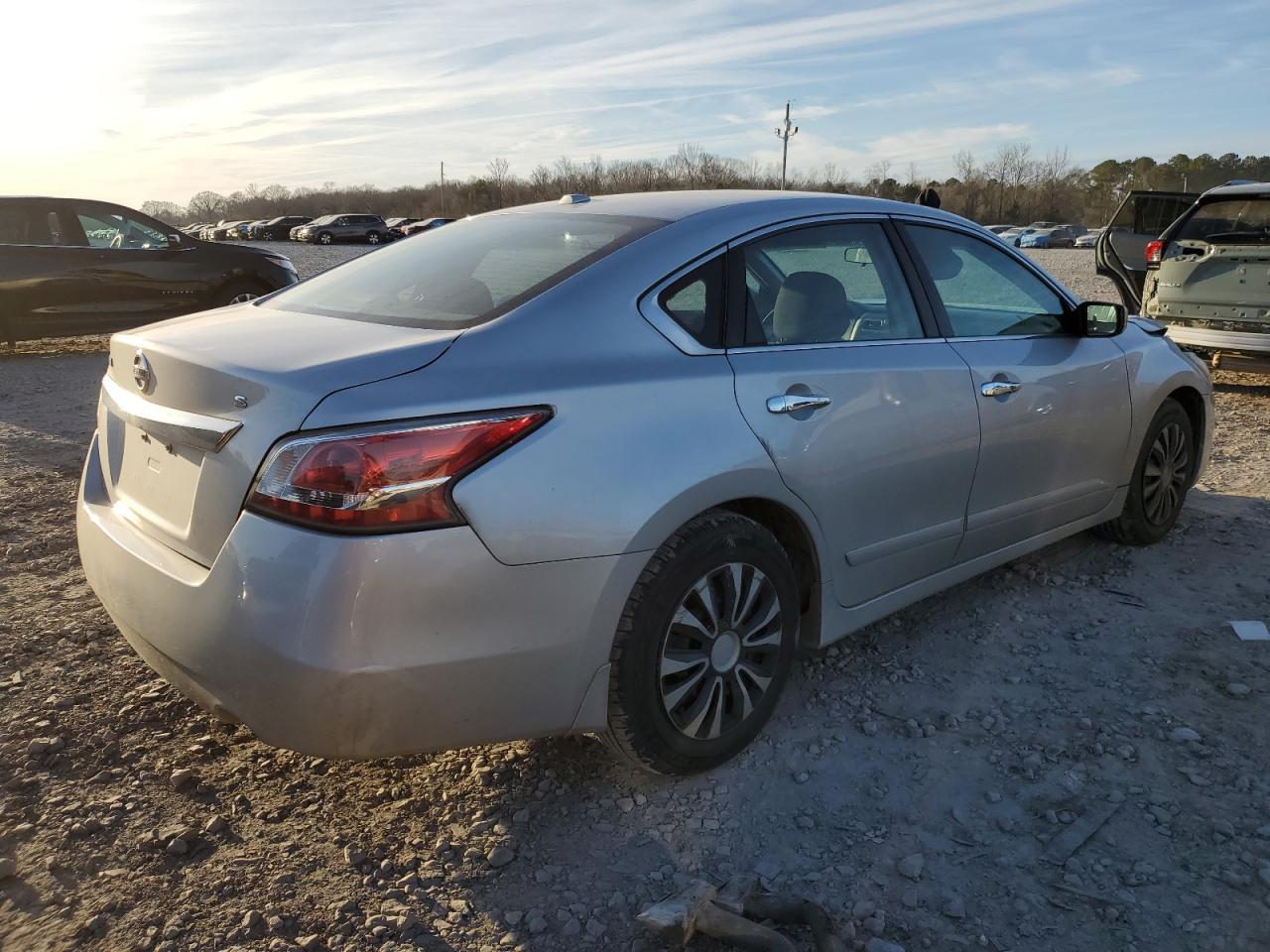 2015 NISSAN ALTIMA 2.5 - Фото 3