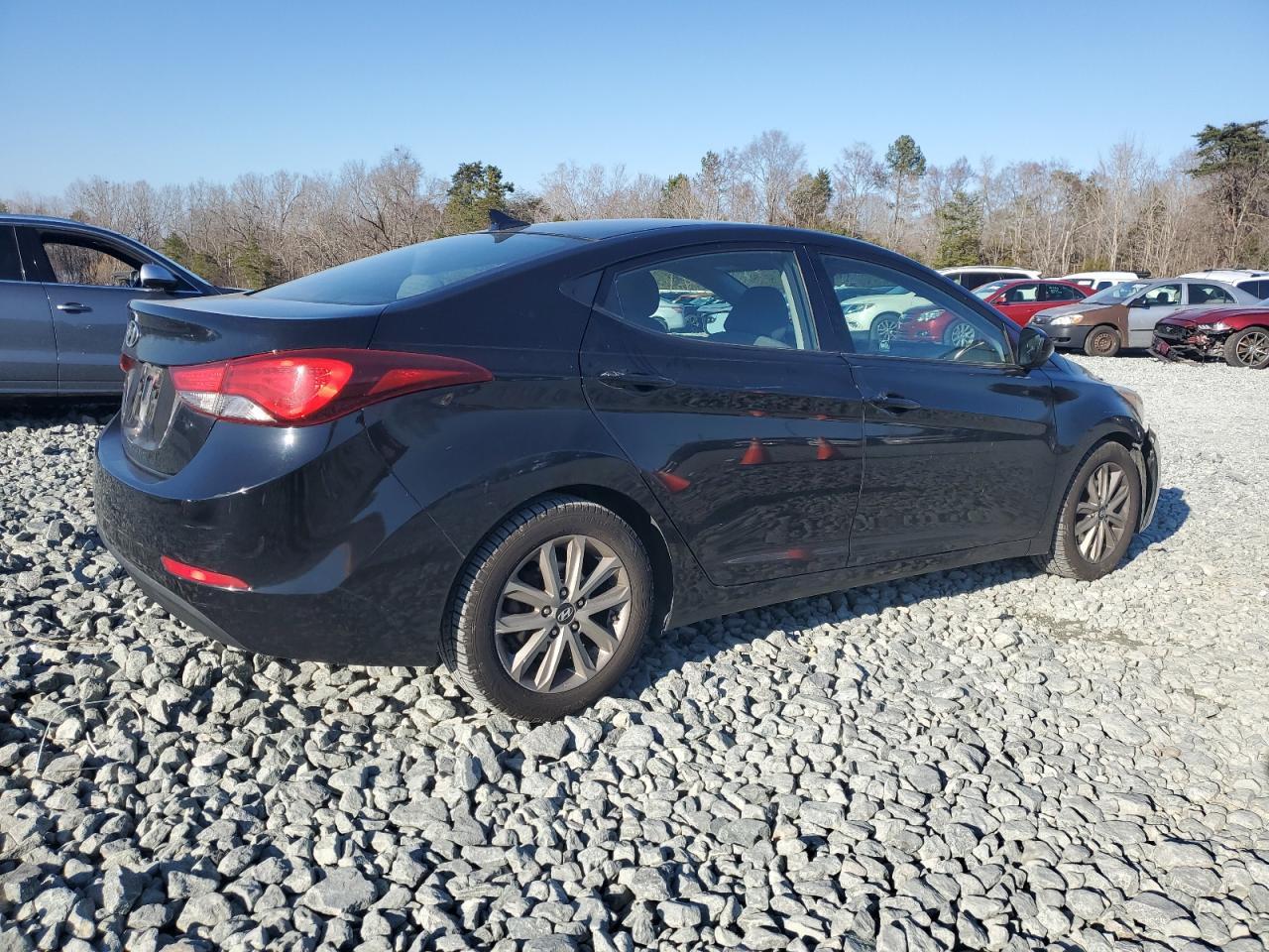 2014 HYUNDAI ELANTRA SE - Image 3
