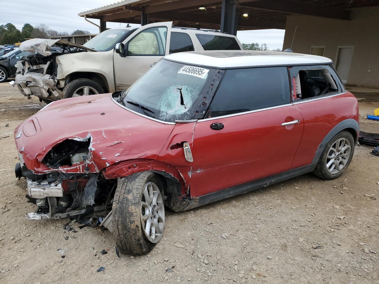 2017 MINI COOPER S