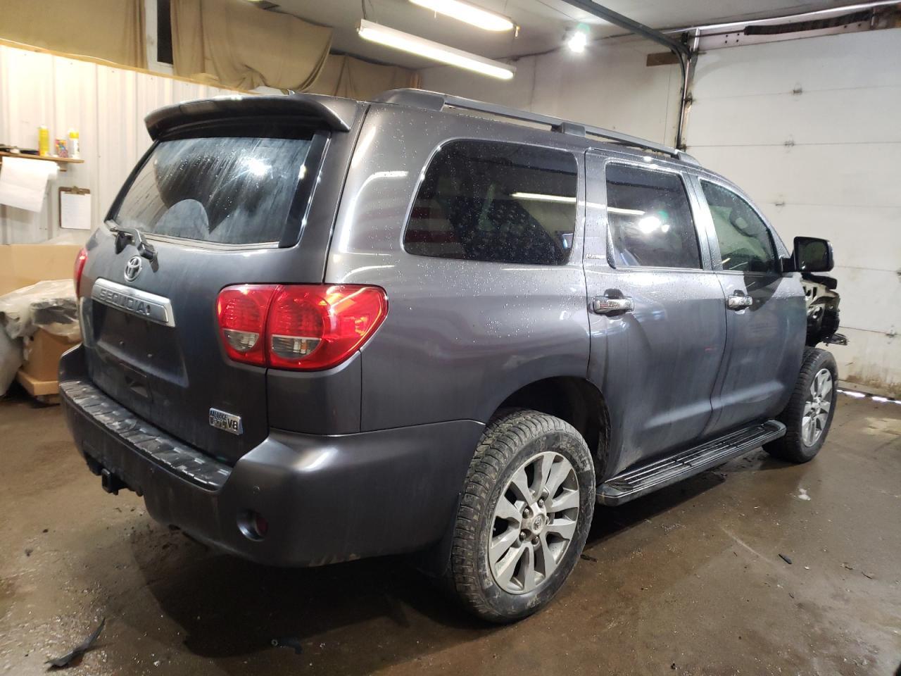 2013 TOYOTA SEQUOIA PL - Image 3