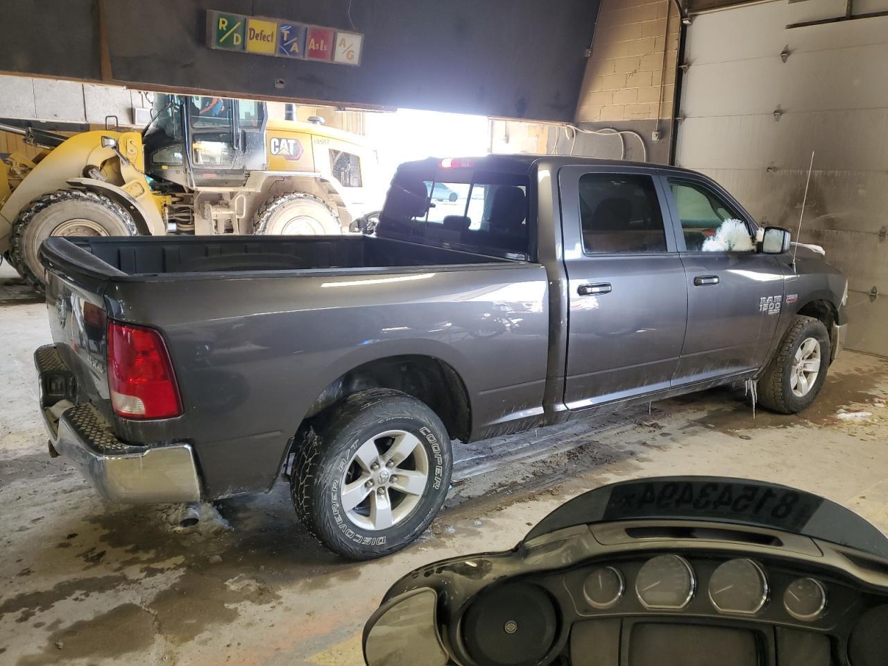 2019 RAM 1500 CLASS - Фото 3