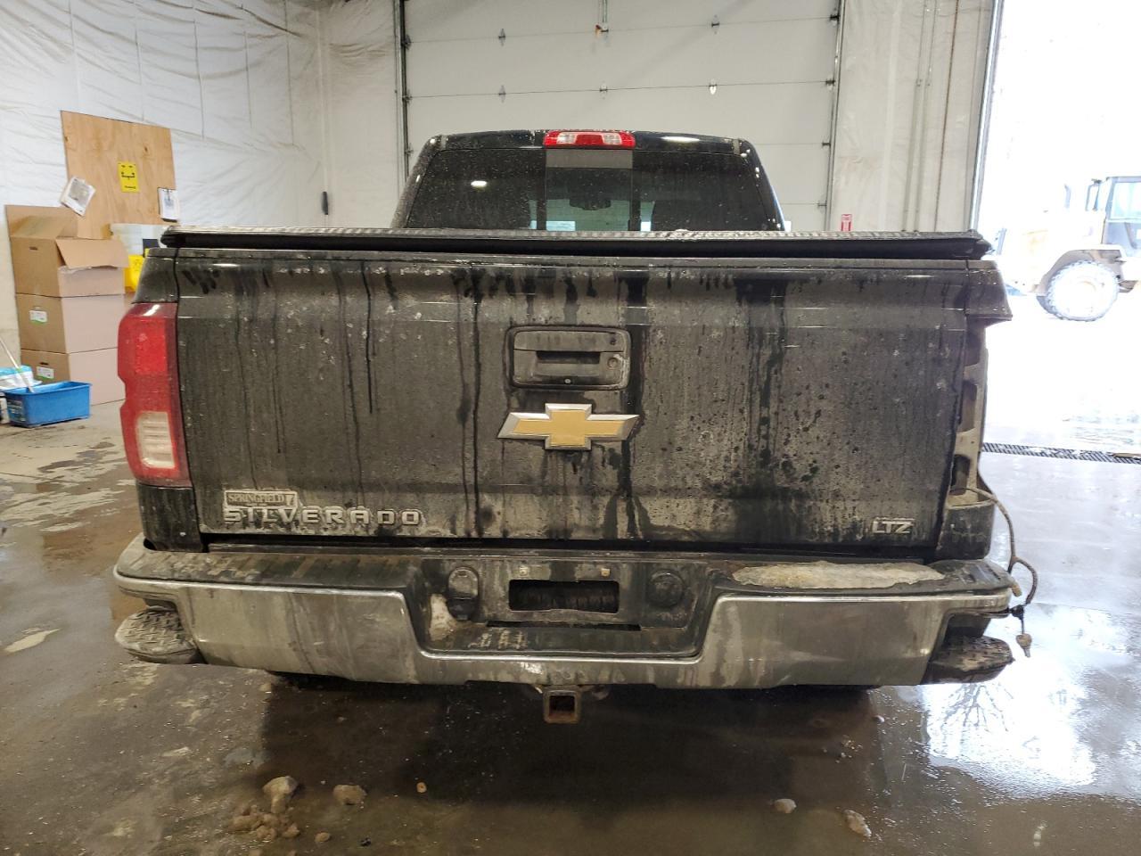 2017 CHEVROLET SILVERADO - Image 6
