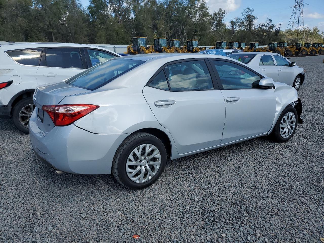 2019 TOYOTA COROLLA L - Image 3