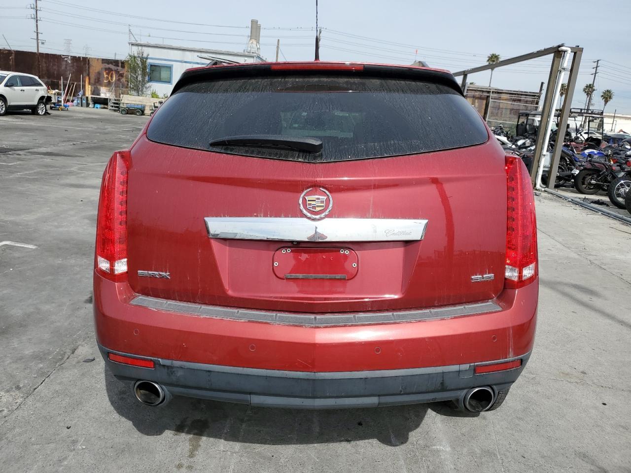2013 CADILLAC SRX LUXURY - Image 6