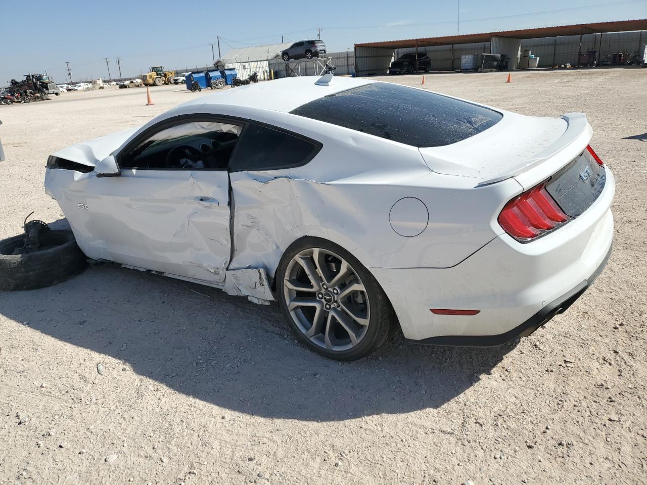 2021 FORD MUSTANG GT - Фото 2