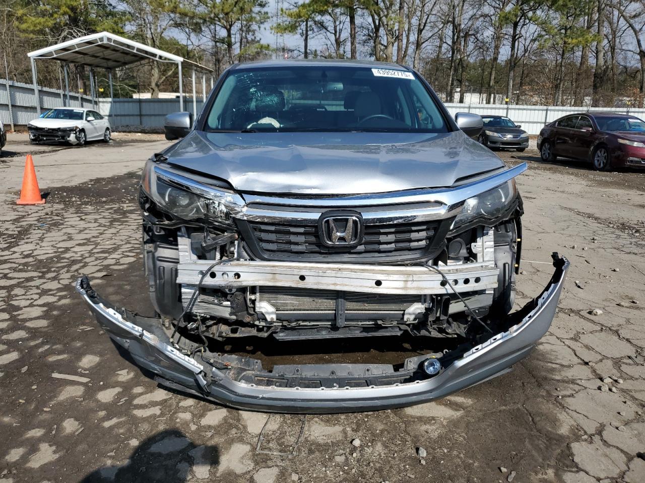 2017 HONDA RIDGELINE - Image 5