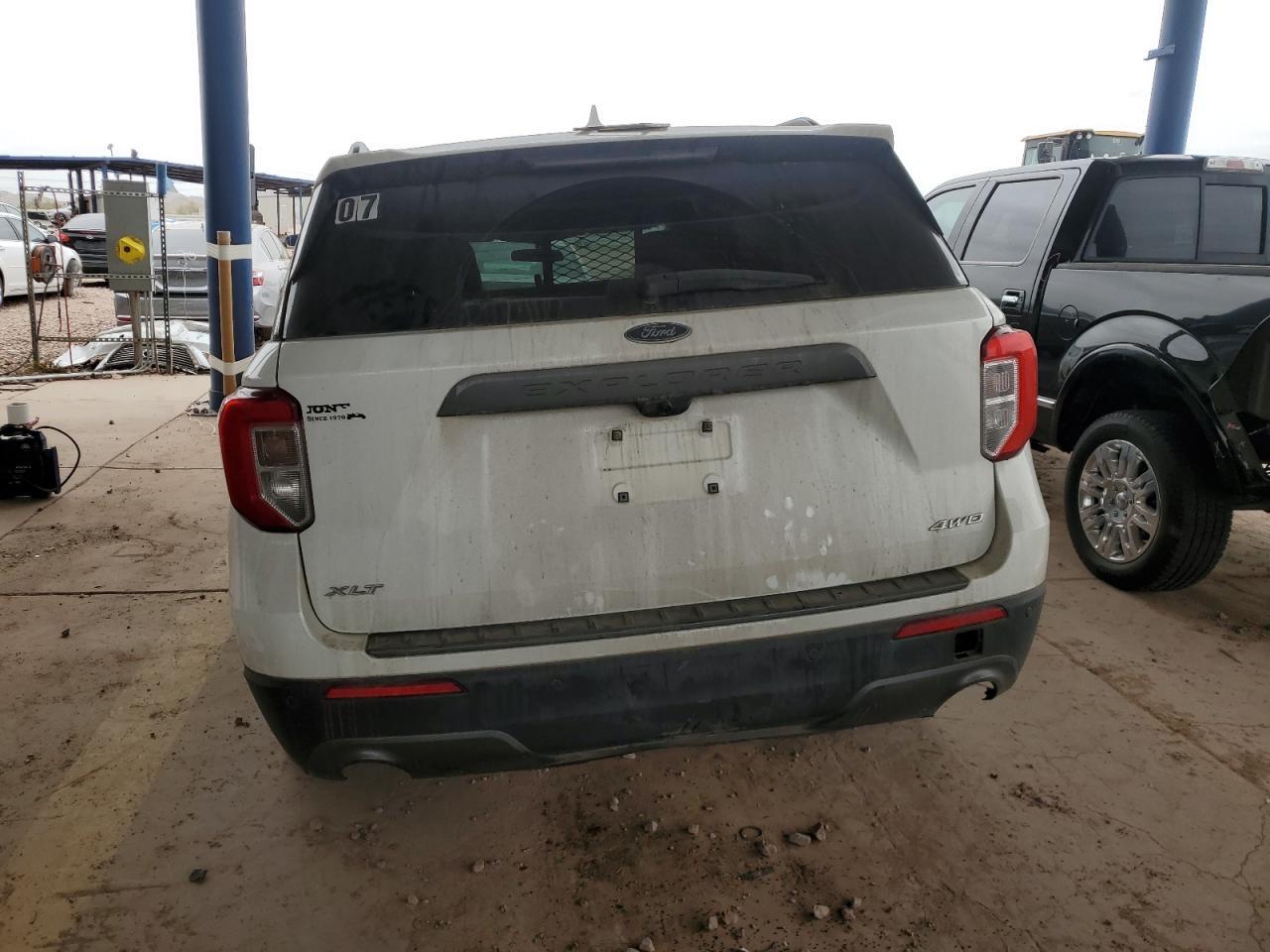 2022 FORD EXPLORER X - Фото 6