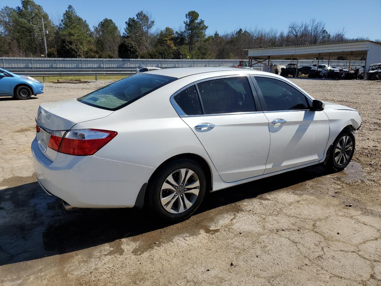 2014 HONDA ACCORD LX - Image 3
