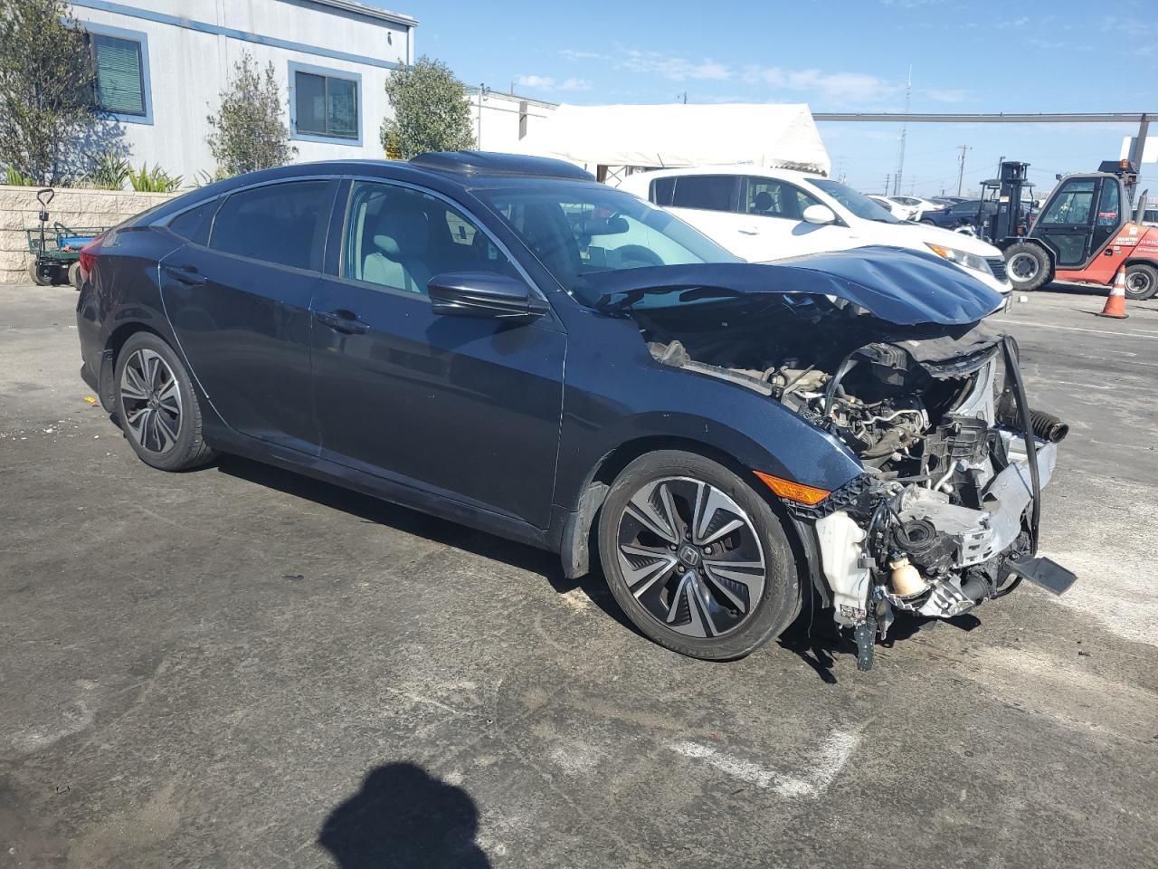 2016 HONDA CIVIC EX - Image 4