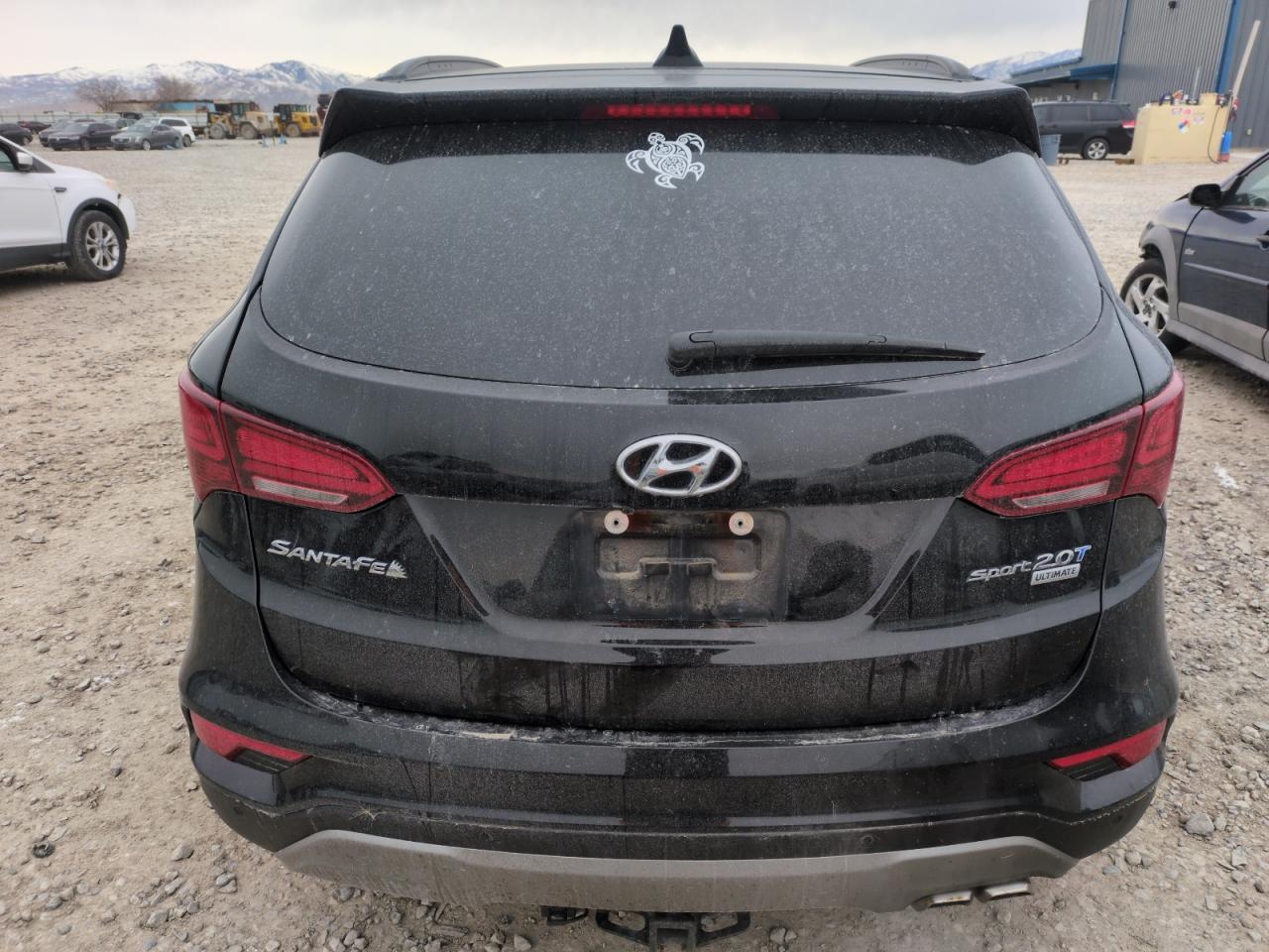 2017 HYUNDAI SANTA FE S - Image 6