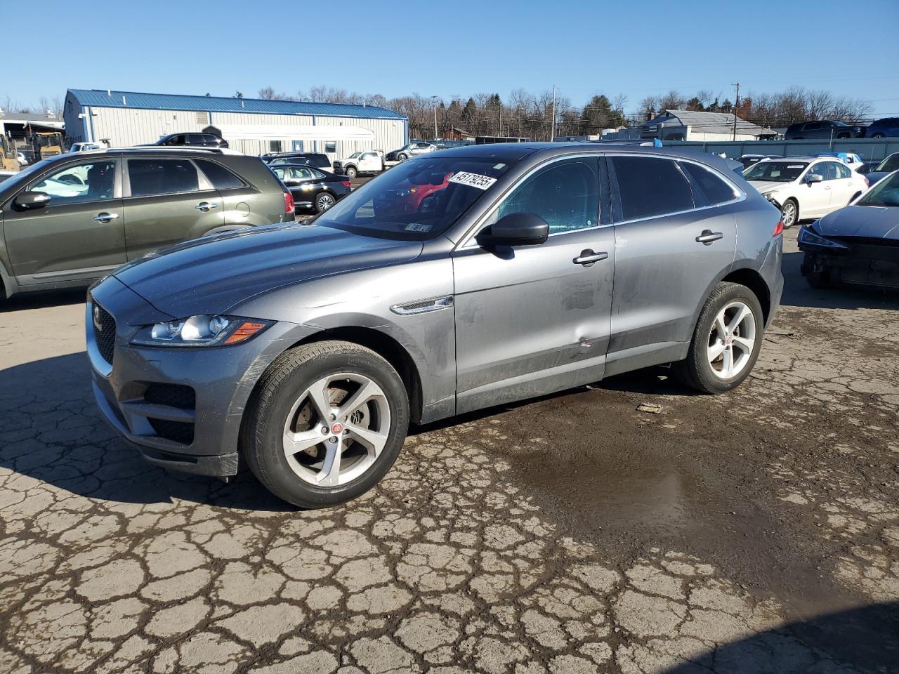 2019 JAGUAR F-PACE PRE
