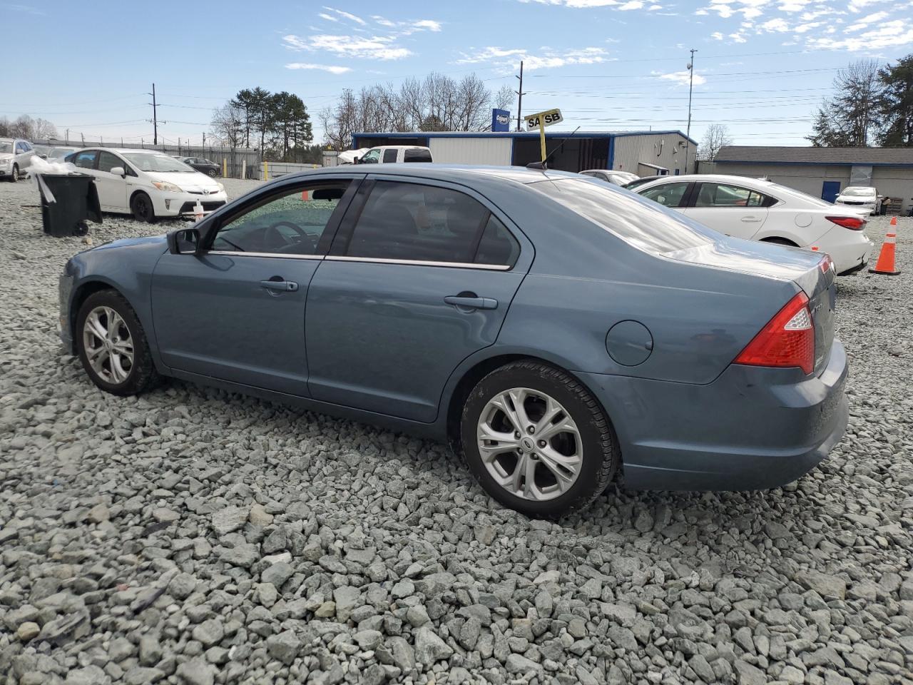 2012 FORD FUSION SE - Image 2
