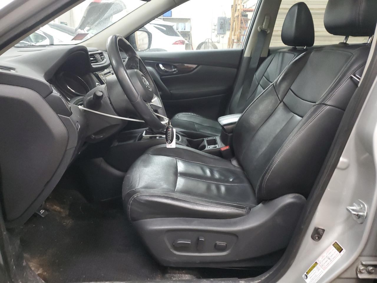 2017 NISSAN ROGUE SV - Image 7