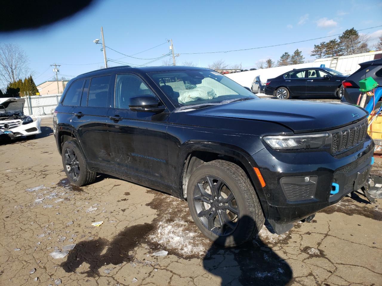 2024 JEEP GRAND CHER - Image 4