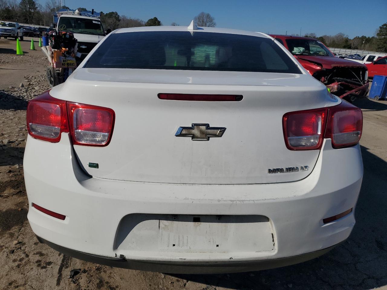 2015 CHEVROLET MALIBU 2LT - Image 6