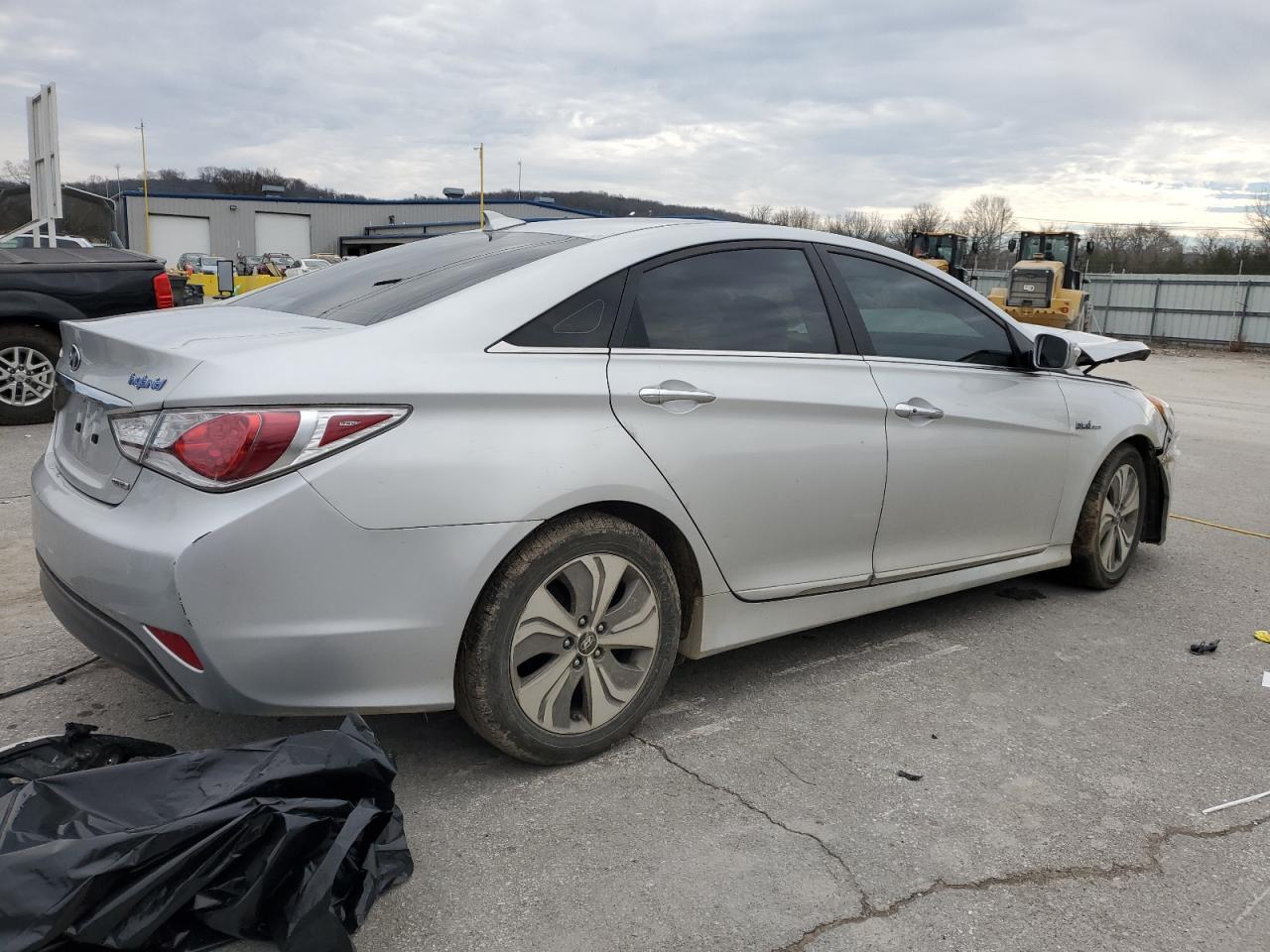 2013 HYUNDAI SONATA HYB - Фото 3