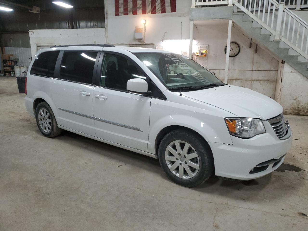 2014 CHRYSLER TOWN & COU - Фото 4
