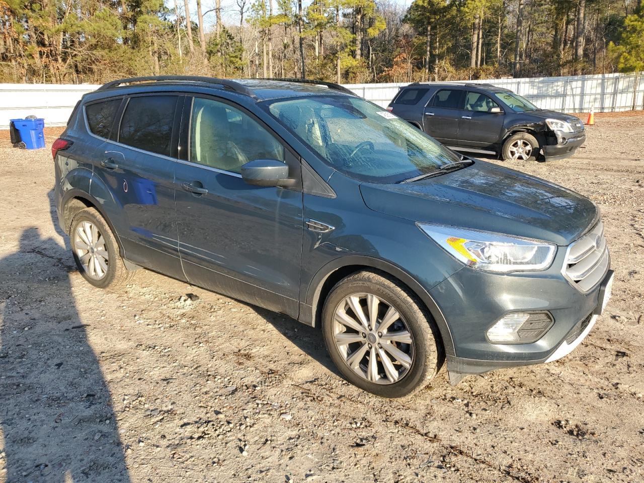 2019 FORD ESCAPE SEL - Фото 4