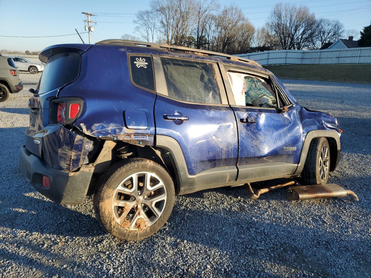 2017 JEEP RENEGADE L - Image 3