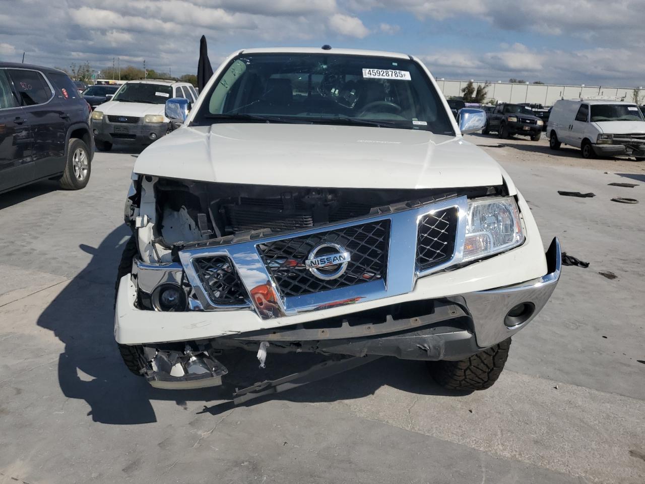 2019 NISSAN FRONTIER S - Фото 5