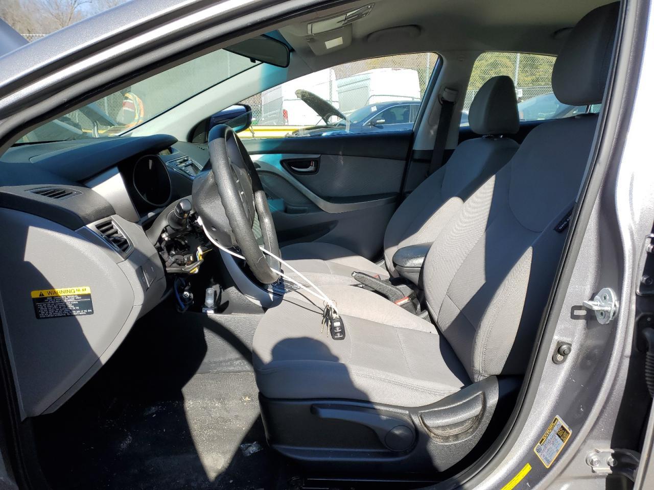 2013 HYUNDAI ELANTRA GL - Image 7