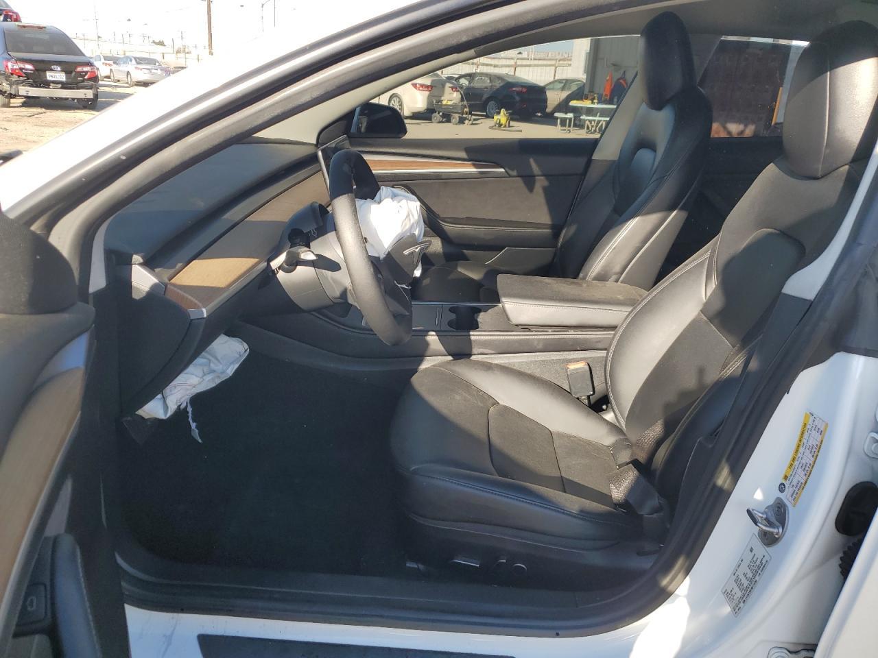 2022 TESLA MODEL 3 - Фото 7