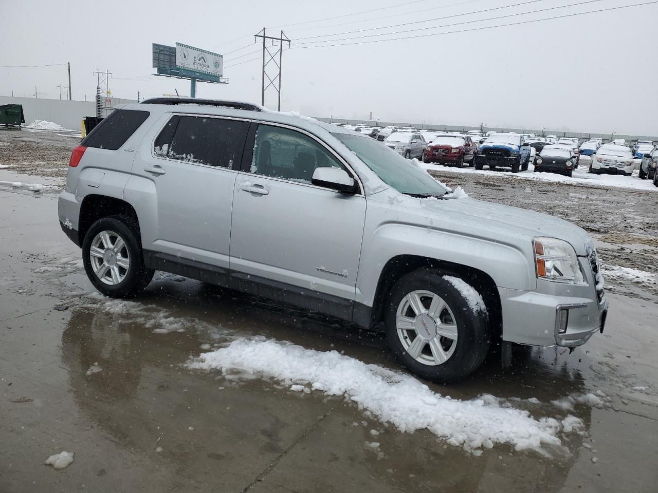 2016 GMC TERRAIN SL - Image 4