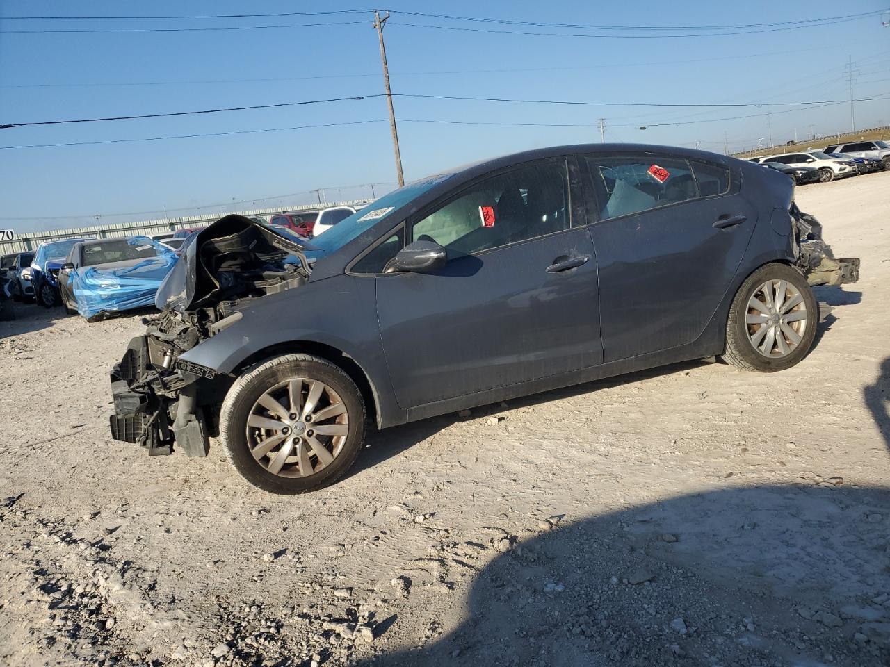 2015 KIA FORTE LX