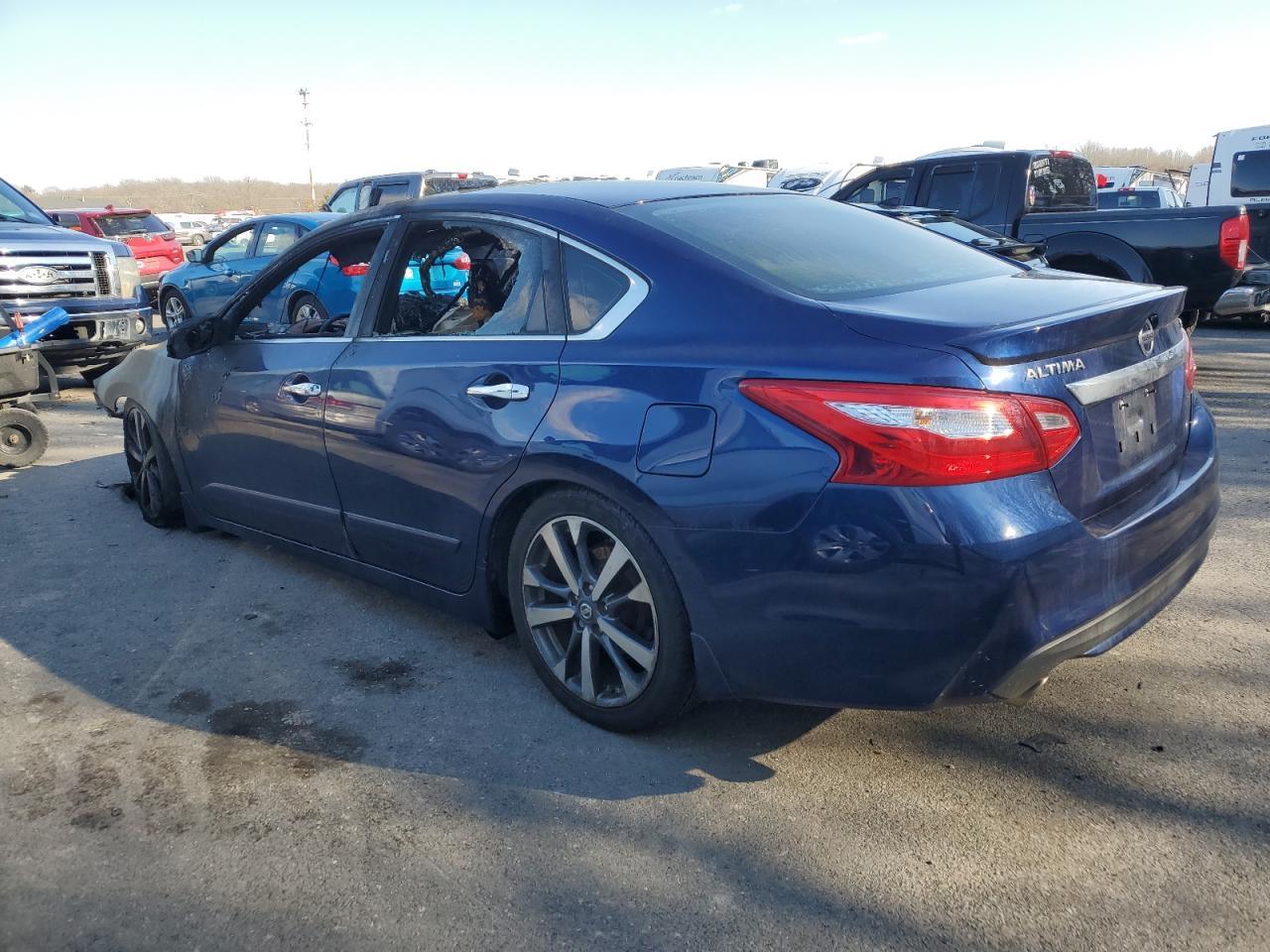 2016 NISSAN ALTIMA 2.5 - Фото 2