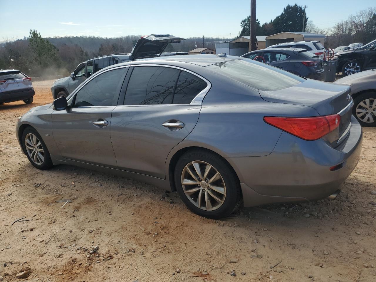 2016 INFINITI Q50 PREMIU - Фото 2
