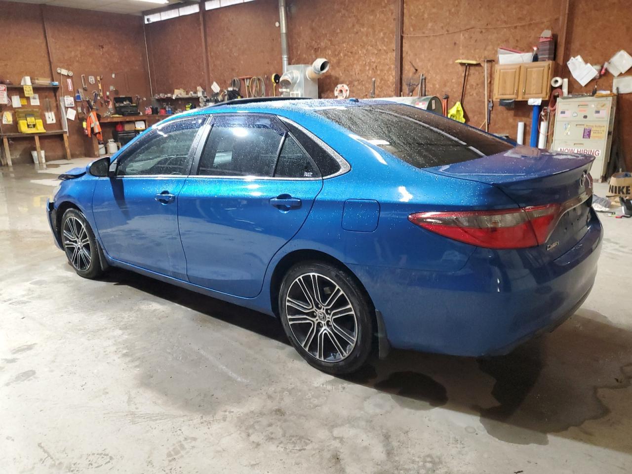 2016 TOYOTA CAMRY LE - Image 2
