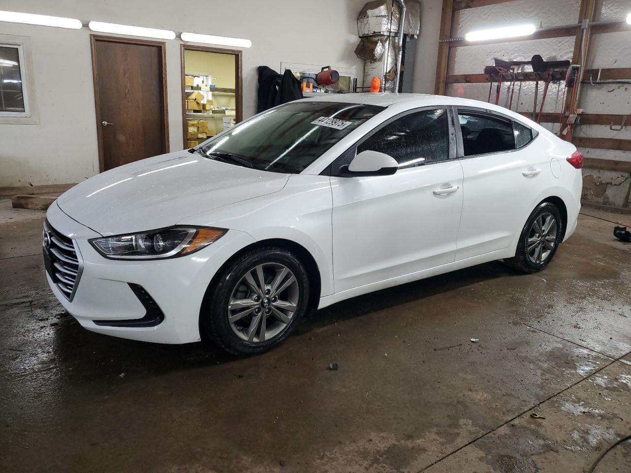 2018 HYUNDAI ELANTRA SE