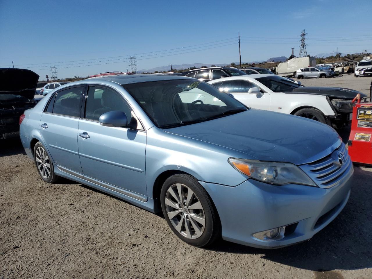 2011 TOYOTA AVALON BAS - Image 4