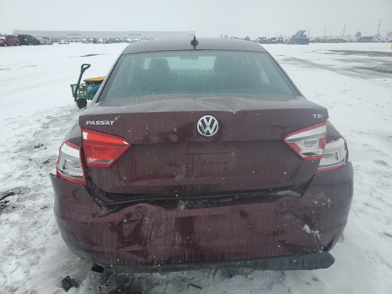2014 VOLKSWAGEN PASSAT S - Фото 6