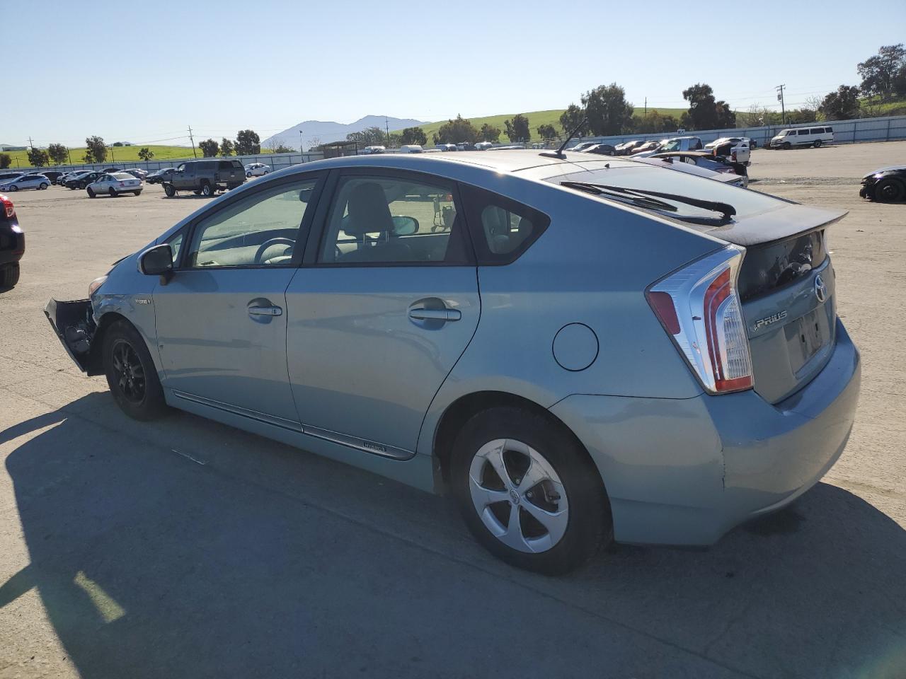 2015 TOYOTA PRIUS - Фото 2