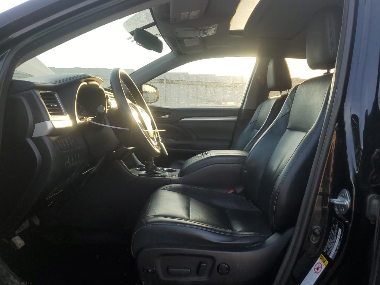 2015 TOYOTA HIGHLANDER - Фото 7