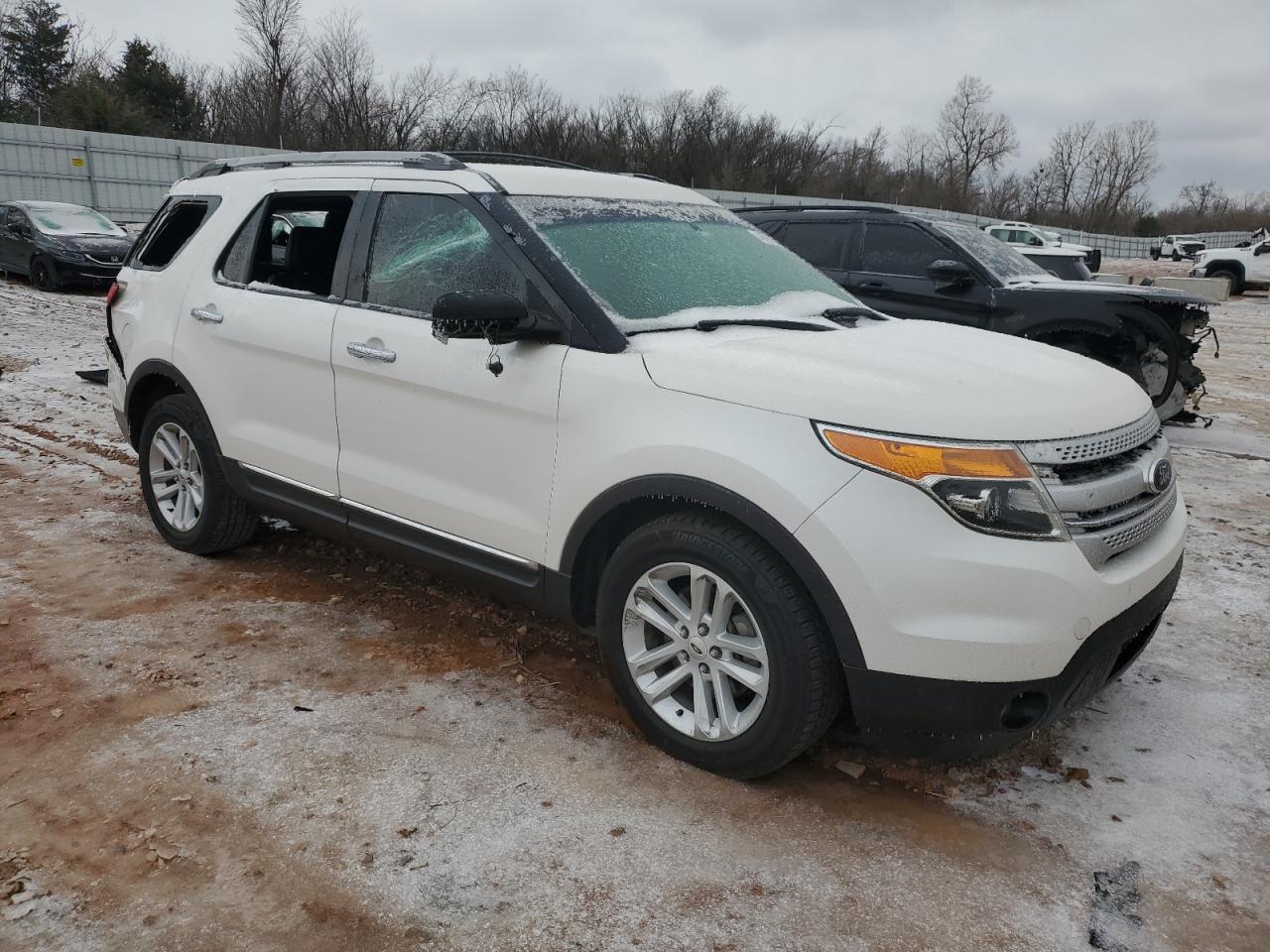 2013 FORD EXPLORER X - Image 4