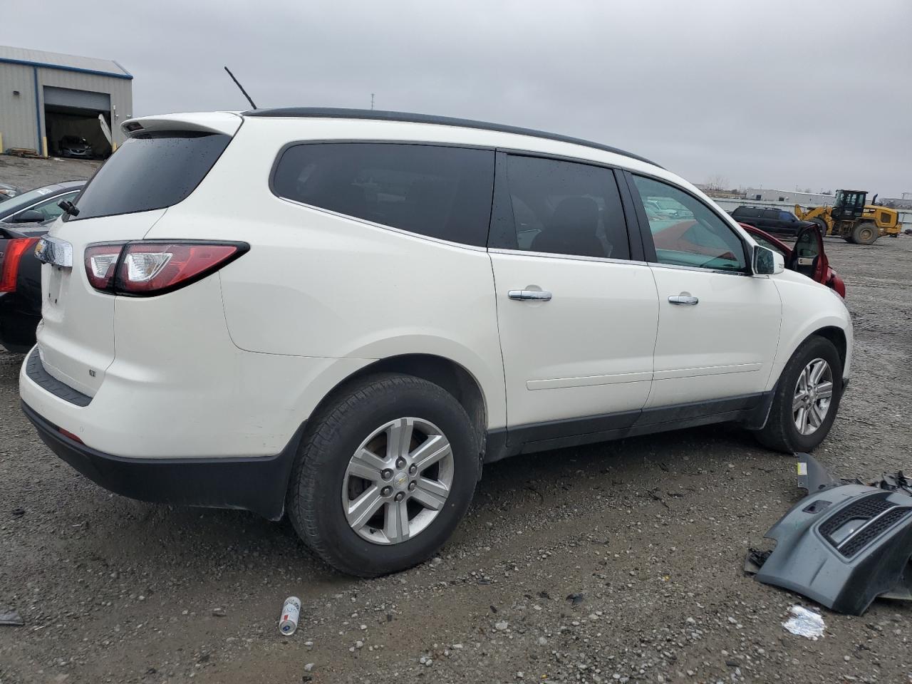 2014 CHEVROLET TRAVERSE L - Image 3