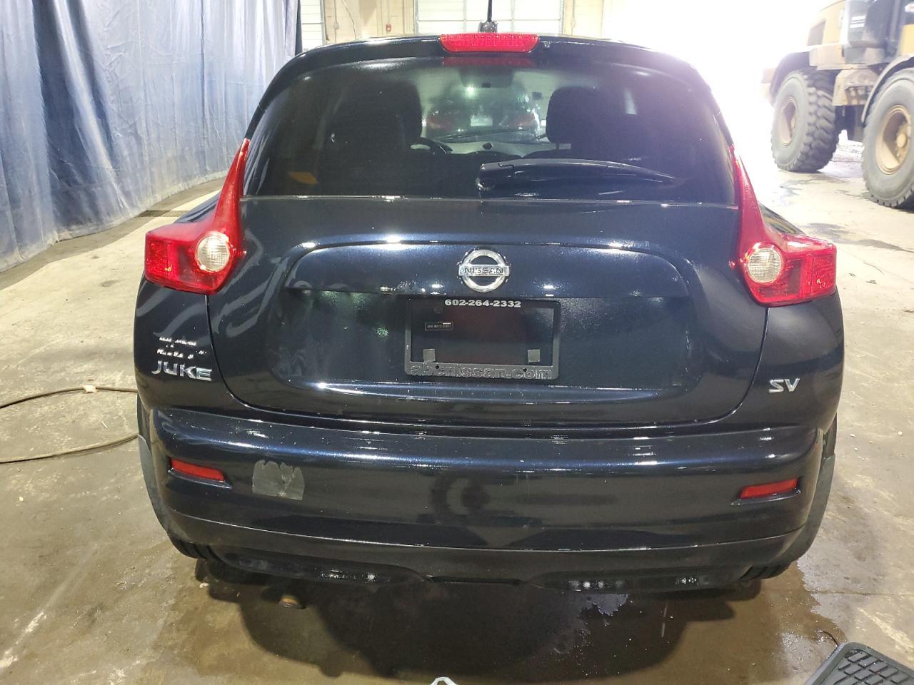 2011 NISSAN JUKE S - Фото 6