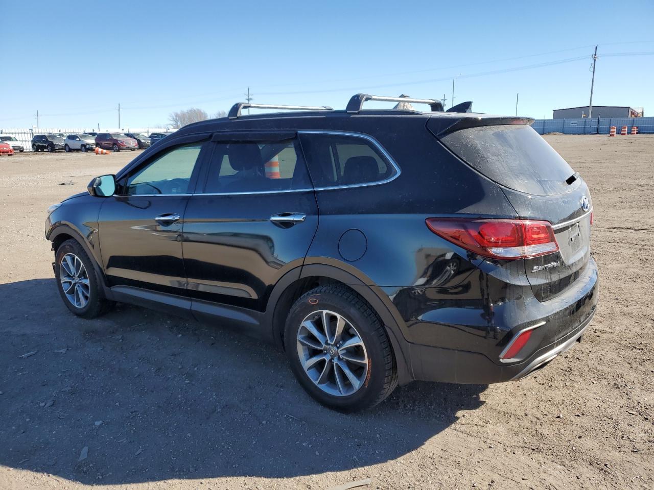2017 HYUNDAI SANTA FE S - Image 2