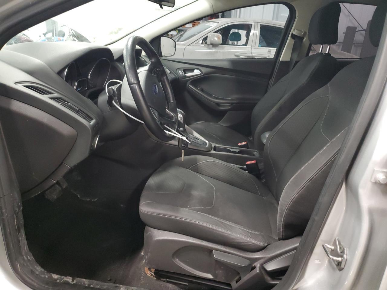2016 FORD FOCUS SE - Фото 7