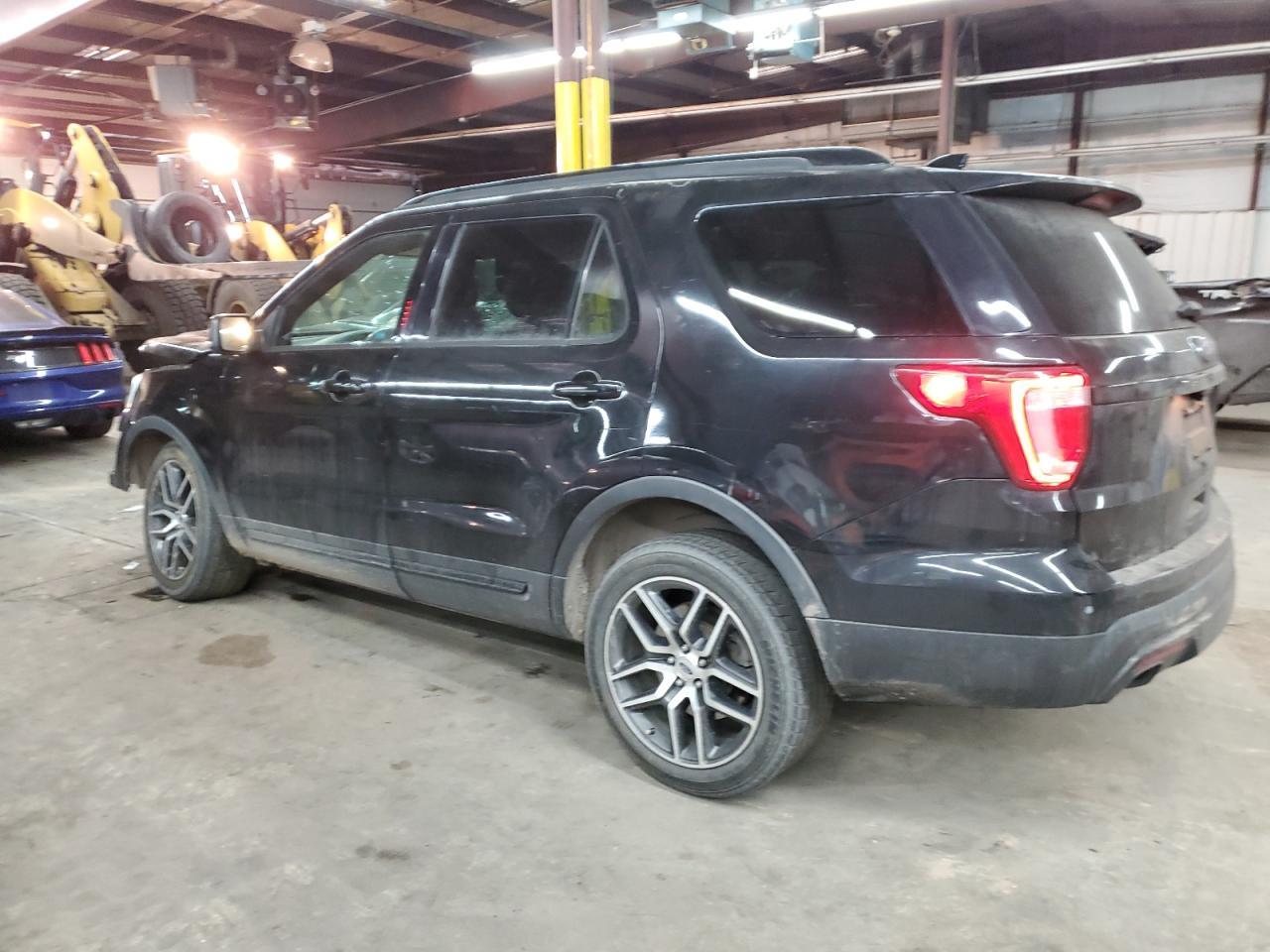 2017 FORD EXPLORER S - Image 2