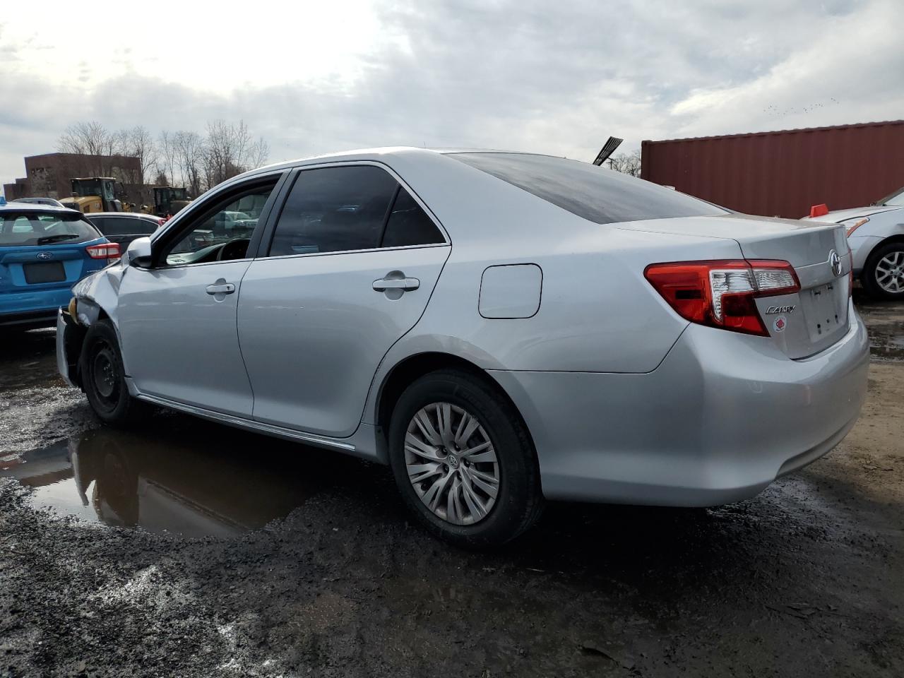 2014 TOYOTA CAMRY L - Image 2