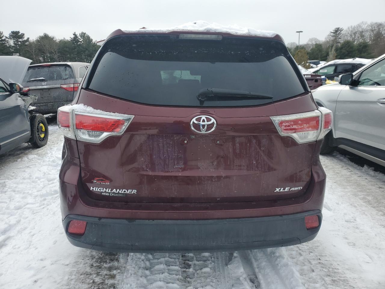 2015 TOYOTA HIGHLANDER - Image 6