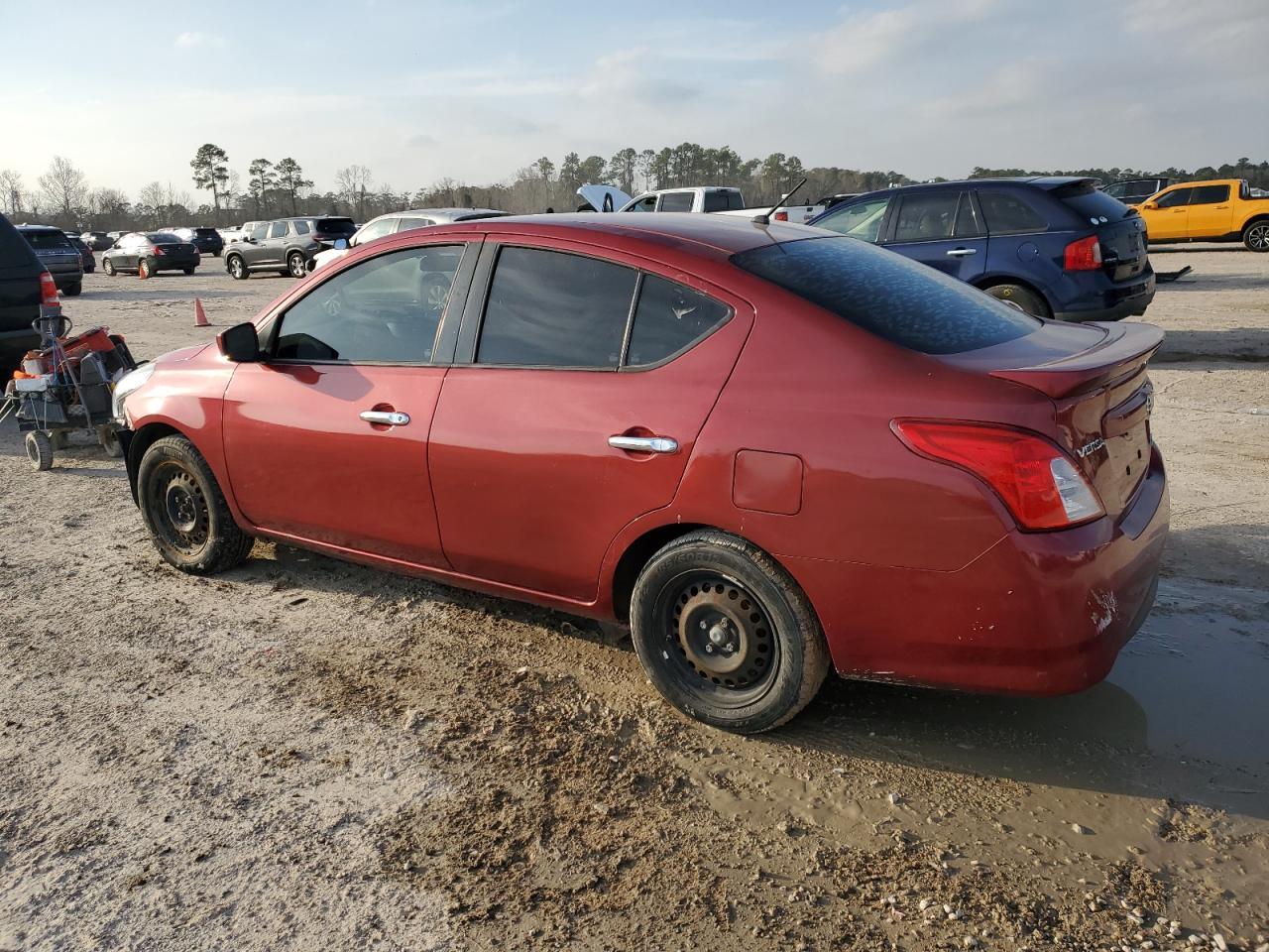 2016 NISSAN VERSA S - Image 2