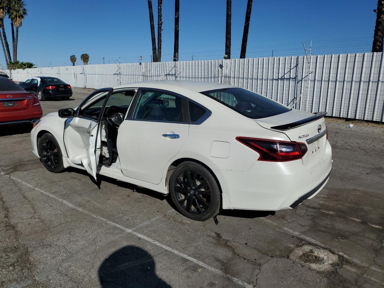 2017 NISSAN ALTIMA 2.5 - Фото 2