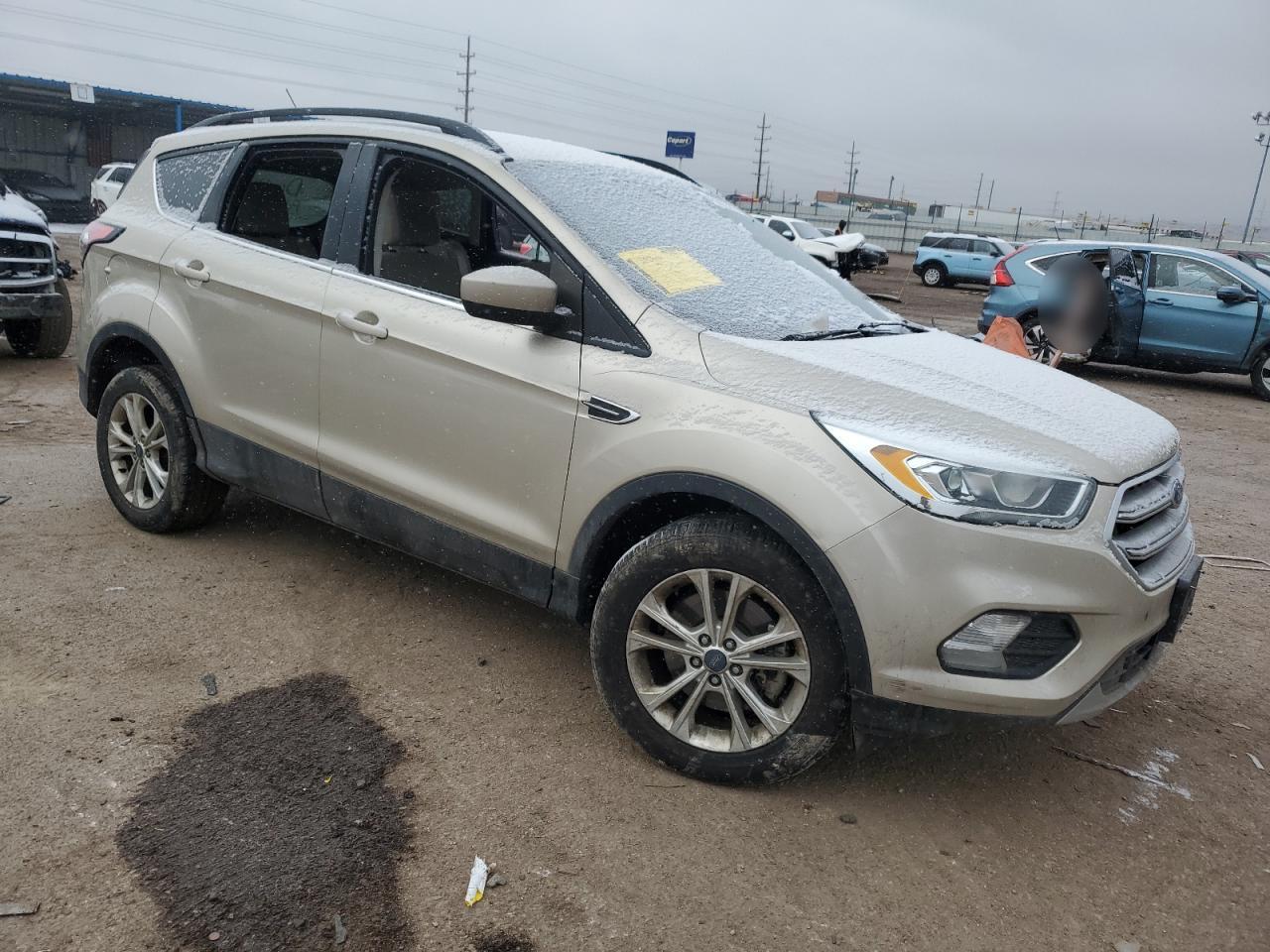 2017 FORD ESCAPE SE - Фото 4