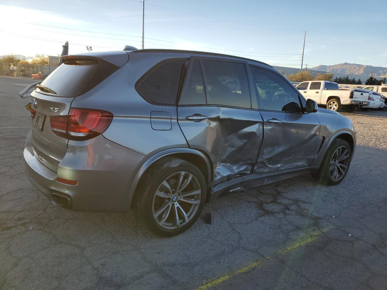 2016 BMW X5 XDRIVE3 - Image 3