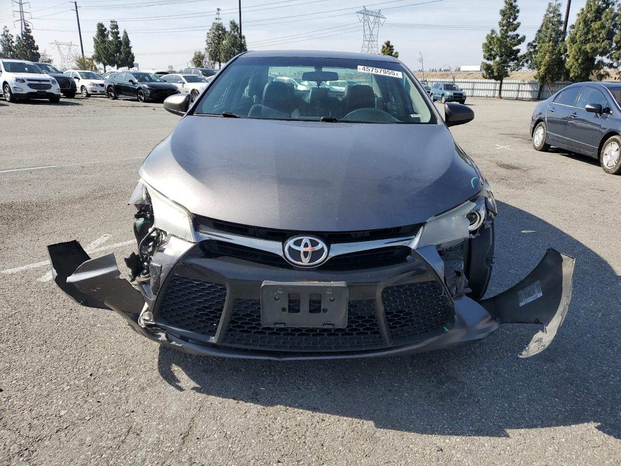 2017 TOYOTA CAMRY LE - Image 5